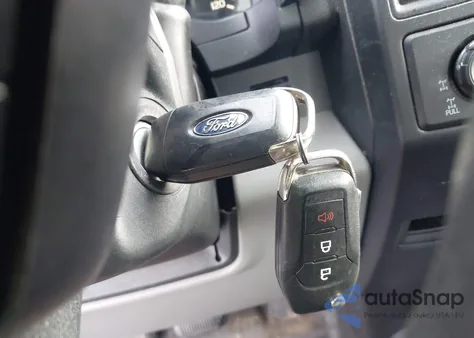 2015 Ford F-150 Xl z USA, uszkodzony, nr VIN 1FTMF1E86FKE53234